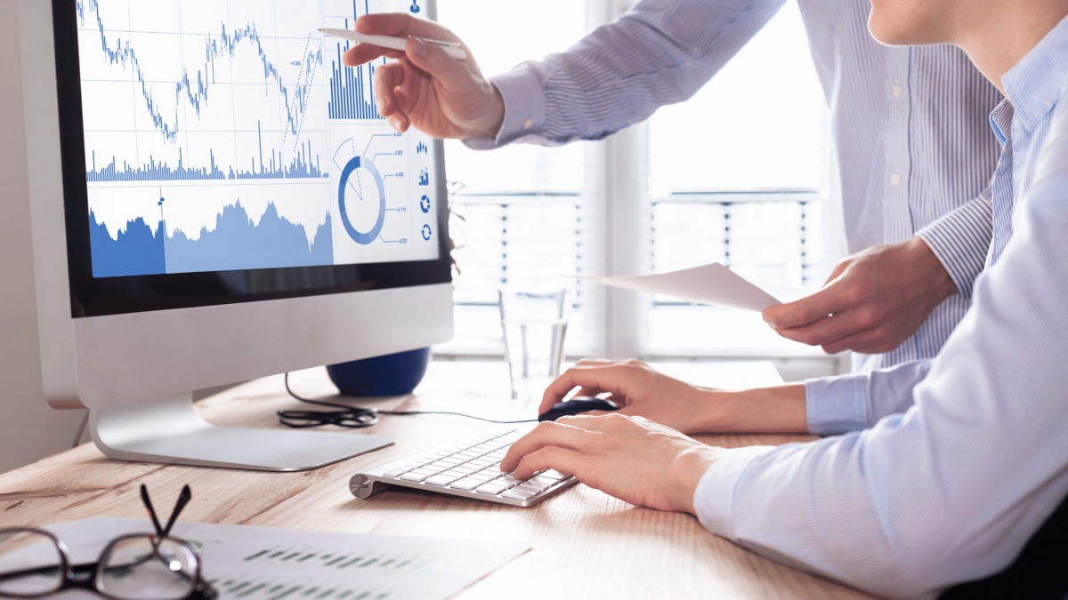 Termingeschäfte handeln mit der GmbH – Steuern sparen